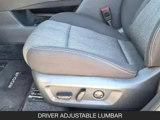 Nissan Rogue 2025 AWD SV 4dr Crossover