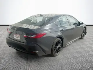 Toyota Camry 2025 SE 4dr Sedan