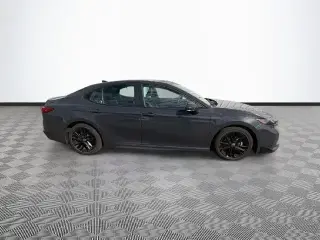 Toyota Camry 2025 SE 4dr Sedan