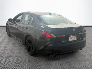 Toyota Camry 2025 SE 4dr Sedan
