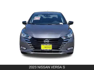 Nissan Versa 2023 S 4dr Sedán 5M