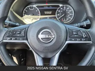 Nissan Sentra 2025 SV 4dr Sedán