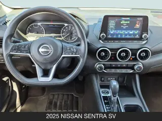 Nissan Sentra 2025 SV 4dr Sedán