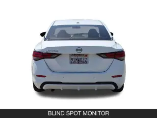 Nissan Sentra 2025 SV 4dr Sedán