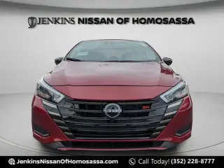 Nissan Versa 2025 SR 4dr Sedán