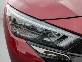 Nissan Versa 2025 SR 4dr Sedán