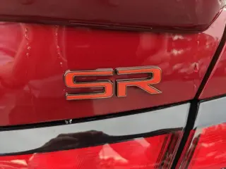 Nissan Versa 2025 SR 4dr Sedán