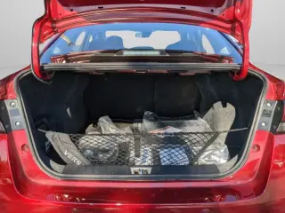 Nissan Versa 2025 SV 4dr Sedán