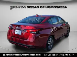 Nissan Versa 2025 SV 4dr Sedán