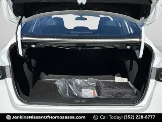 Nissan Sentra 2026 S 4dr Sedán
