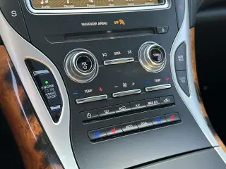 Lincoln MKX 2017 AWD Reserve SUV 4 puertas