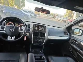 Dodge Grand Caravan 2016 R/T 4dr Mini-Van