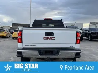 GMC Sierra 2500HD 2017 4x4 SLT 4dr Crew Cab LB