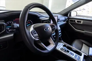 Ford Explorer 2023 XLT SUV de 4 puertas