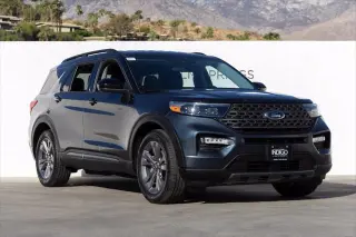 Ford Explorer 2023 XLT SUV de 4 puertas