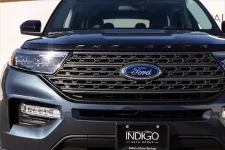 Ford Explorer 2023 XLT SUV de 4 puertas