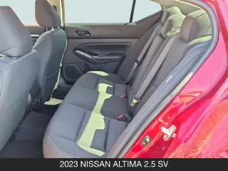 Nissan Altima 2023 2.5 SV Sedán 4 puertas
