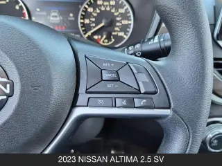 Nissan Altima 2023 2.5 SV Sedán 4 puertas