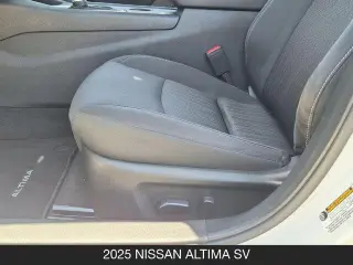 Nissan Altima 2025 2.5 SV Sedán de 4 puertas