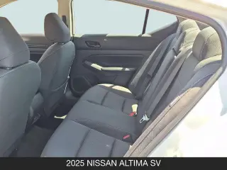 Nissan Altima 2025 2.5 SV Sedán de 4 puertas