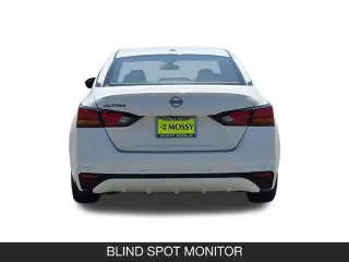 Nissan Altima 2025 2.5 SV Sedán de 4 puertas