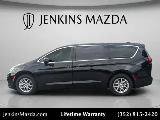 Chrysler Pacifica 2024 Touring L 4puertas Minivan