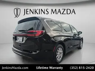 Chrysler Pacifica 2024 Touring L 4puertas Minivan