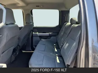 Ford F-150 2025 4x2 XLT 4 puertas SuperCrew 5.5 pies SB