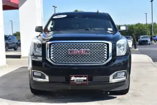 GMC Yukon XL 2017 4x4 Denali 4dr SUV