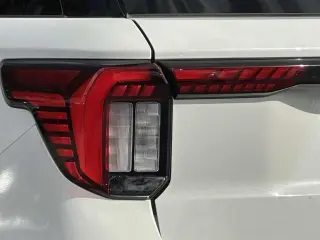 Ford Explorer 2025 AWD Active 4dr SUV