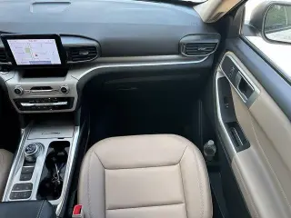 Ford Explorer 2023 XLT 4dr SUV