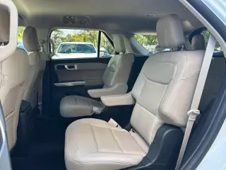 Ford Explorer 2023 XLT 4dr SUV