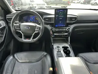 Ford Explorer 2023 AWD ST SUV de 4 puertas