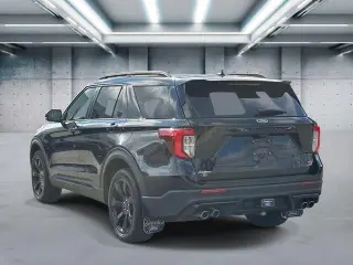 Ford Explorer 2023 AWD ST SUV de 4 puertas