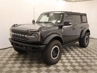 Ford Bronco 2022 4x4 Base Advanced 4dr SUV