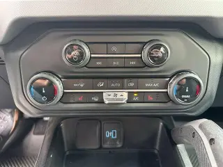 Ford Bronco 2022 4x4 Big Bend 4dr SUV