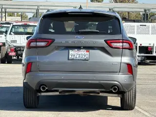 Ford Escape Hybrid 2023 ST-Line 4dr SUV