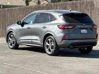 Ford Escape Hybrid 2023 ST-Line 4dr SUV