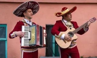 JUAN CORONA Y SU GRUPO NORTEÑO