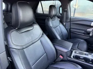 Ford Explorer 2021 AWD ST SUV de 4 puertas
