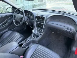 Ford Mustang 2003 Mach 1 2dr Fastback