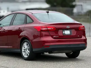Ford Focus 2015 SE 4dr Sedán