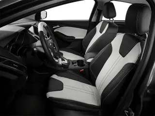 Ford Focus 2014 SE 4dr Sedán