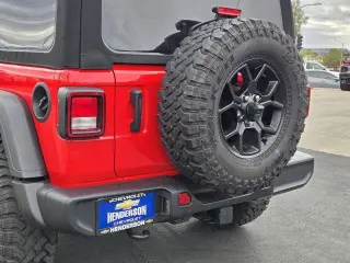 Jeep Wrangler 2024 4x4 Willys SUV 4 puertas