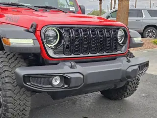 Jeep Wrangler 2024 4x4 Willys SUV 4 puertas
