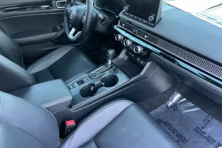Honda Civic 2023 EX-L 4dr Hatchback sin BSI