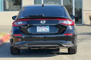 Honda Civic 2023 EX-L 4dr Hatchback sin BSI