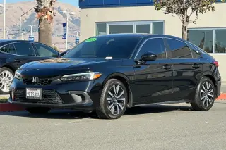 Honda Civic 2023 EX-L 4dr Hatchback sin BSI