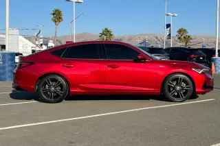Acura Integra 2024 liftback de 4 puertas CVT con paquete de tecnología y A-SPEC
