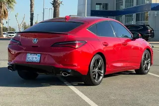 Acura Integra 2024 liftback de 4 puertas CVT con paquete de tecnología y A-SPEC